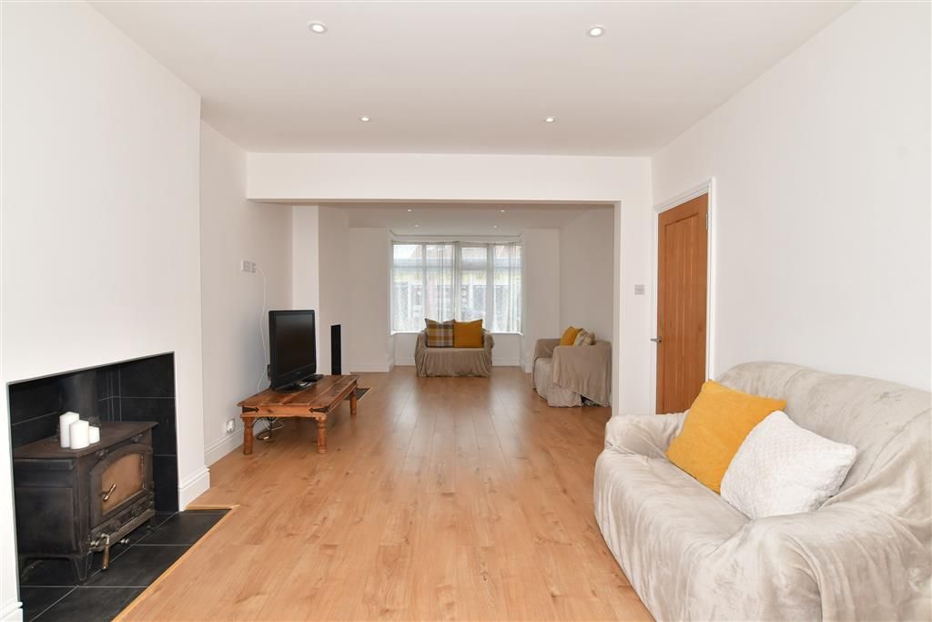 4 bed detached house for sale in High Street, Dymchurch, Kent TN29 Zoopla