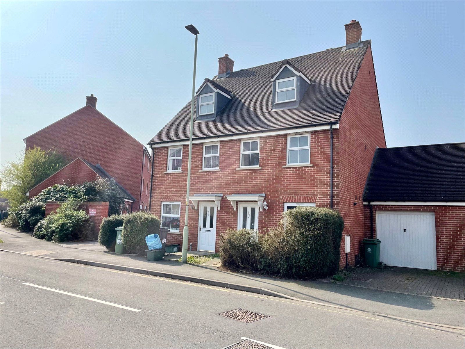 3 bed semidetached house for sale in Thatcham Avenue Kingsway, Quedgeley, Gloucester