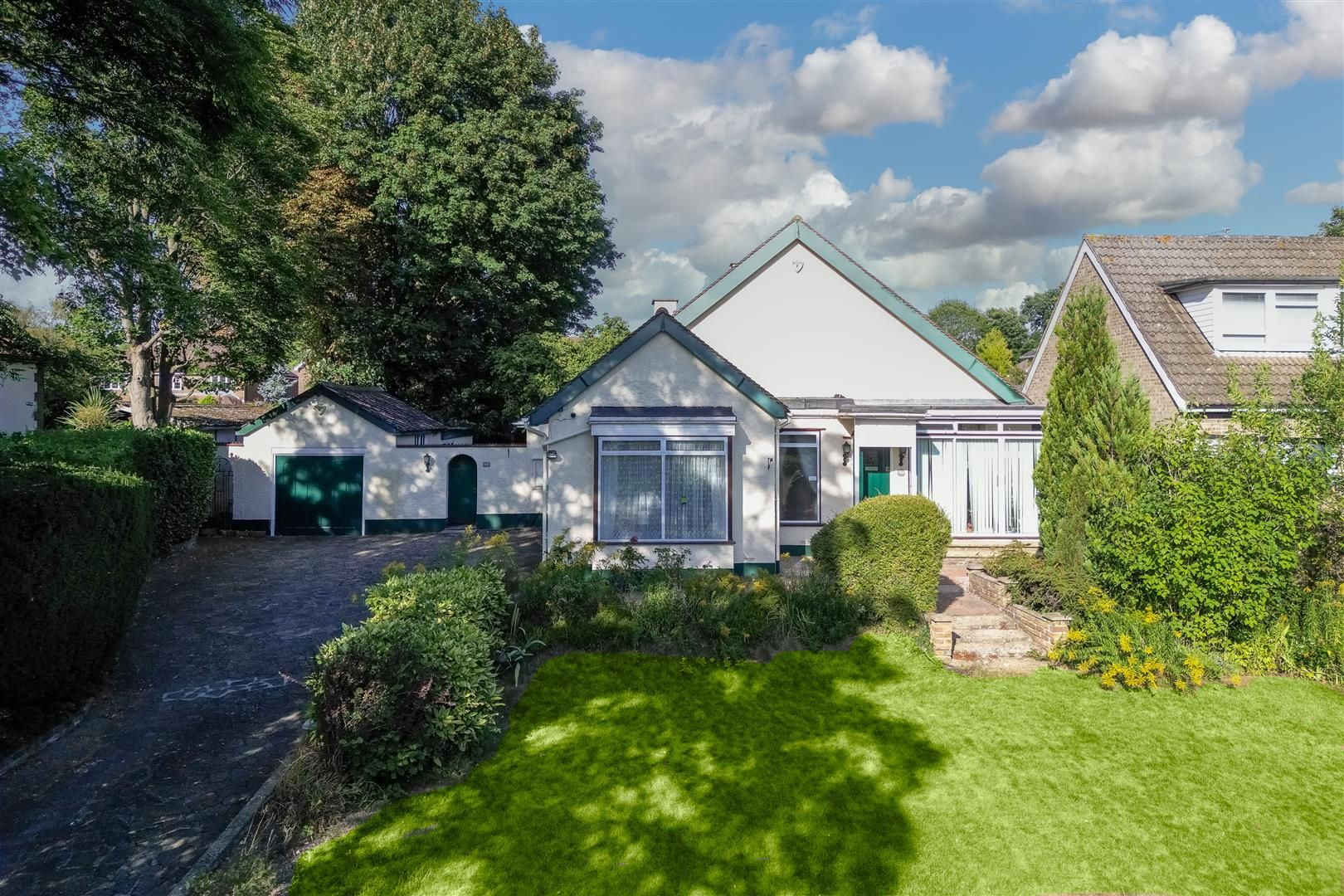 3 bed bungalow for sale in Sutton Lane, Banstead SM7 Zoopla