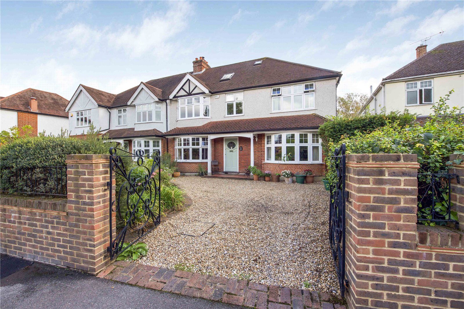 5 bed semidetached house for sale in Cambridge Avenue, New Malden KT3