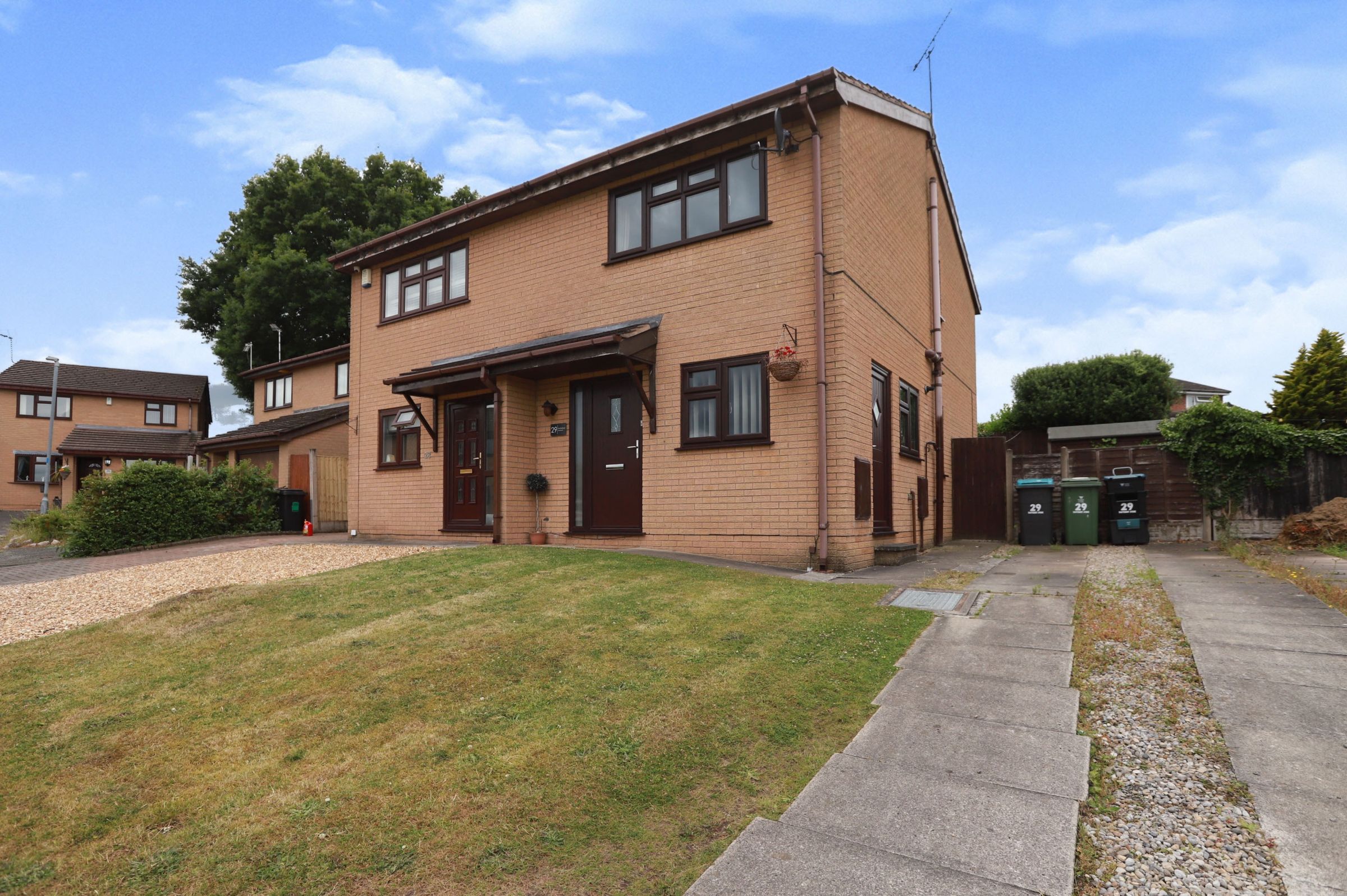 2 bed semidetached house for sale in Shaftesbury Avenue, Wrexham LL11