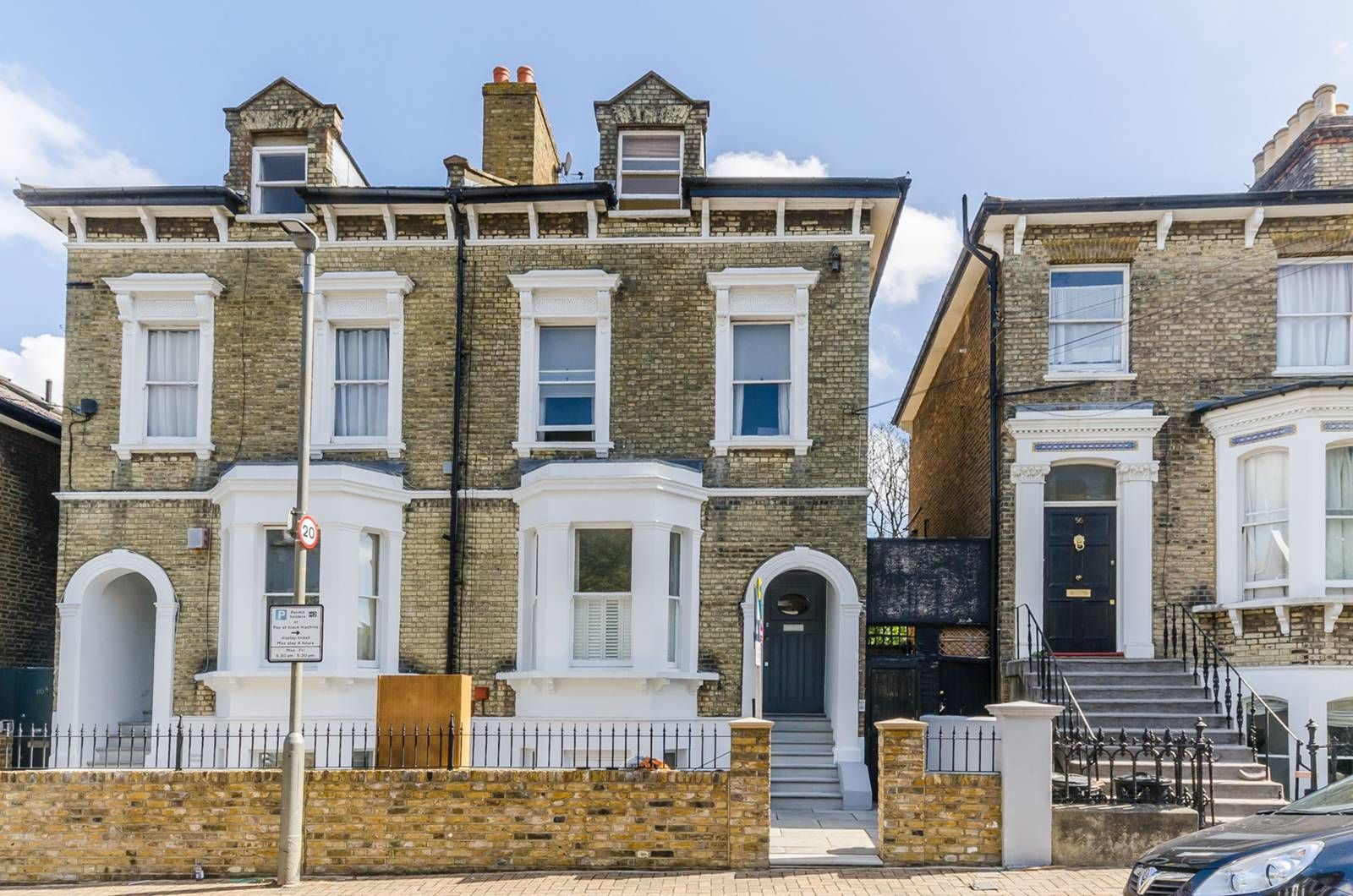 Courtyard Garden Apartment - Ramsden Road, Nightingale Triangle, London SW12