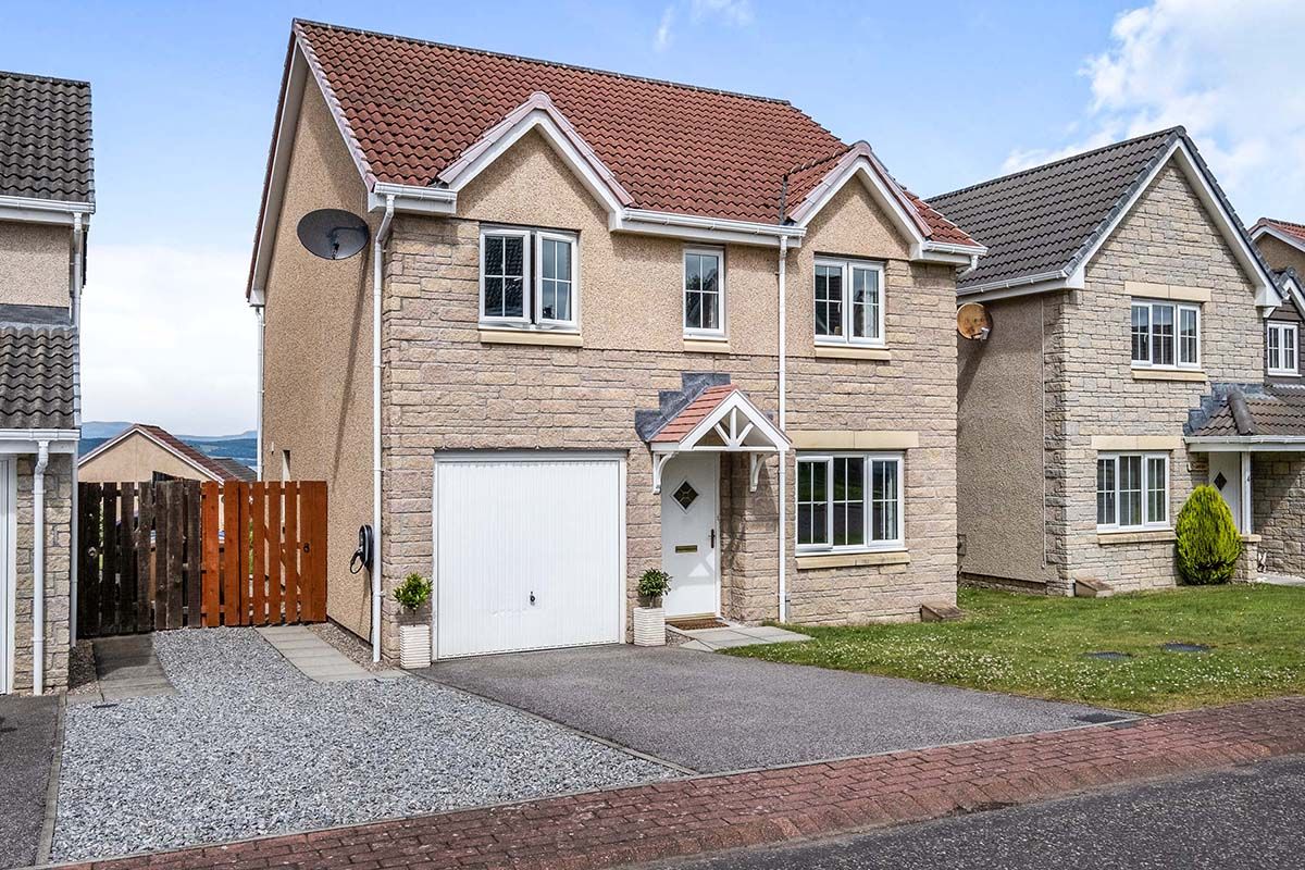 4 bed detached house for sale in Woodlands Grove, Westhill, Inverness, Highland IV2 Zoopla