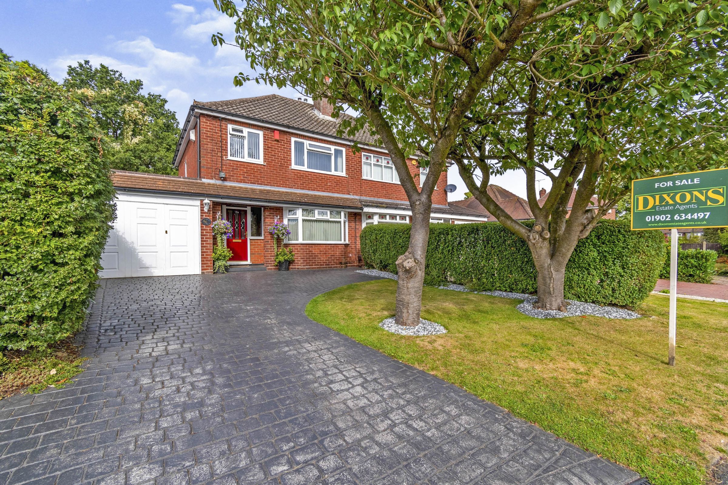 3 bed semidetached house for sale in Heath Road, Willenhall, West