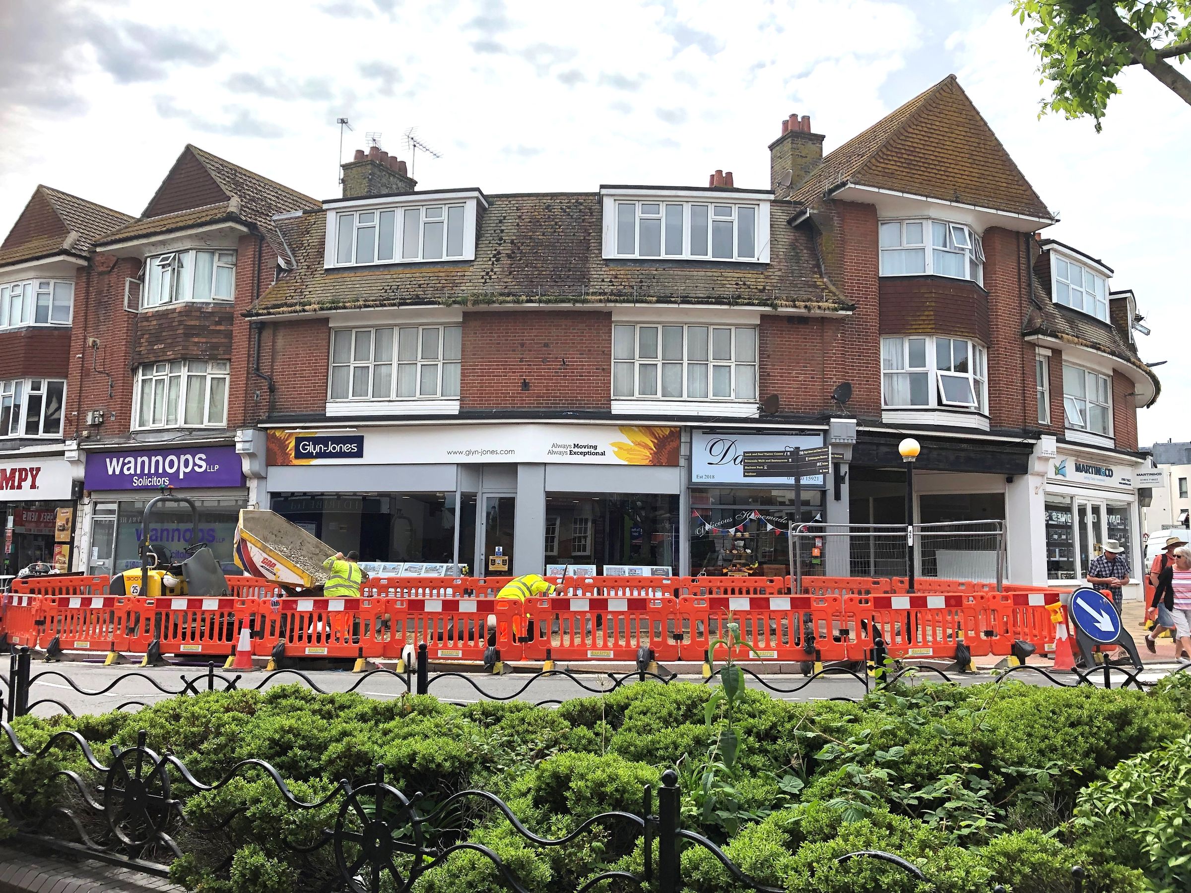 3 bed flat to rent in Surrey Street, Littlehampton BN17 Zoopla