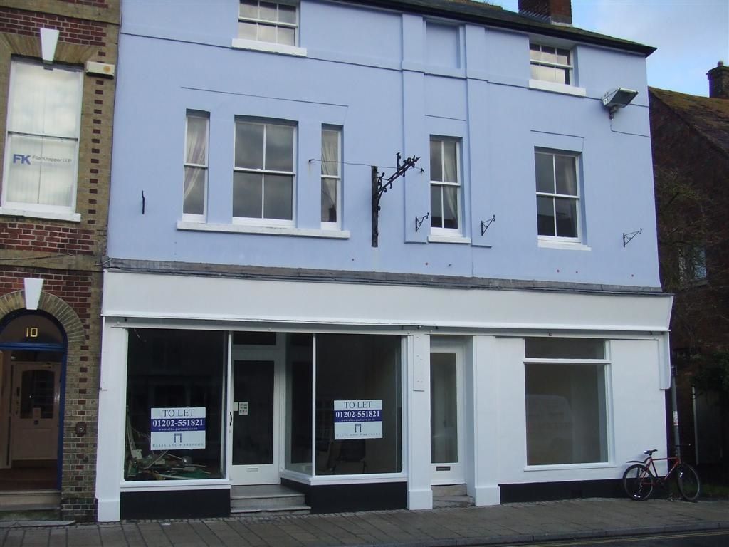 Retail premises to let in 12 Bridge Street, Christchurch, Dorset BH23