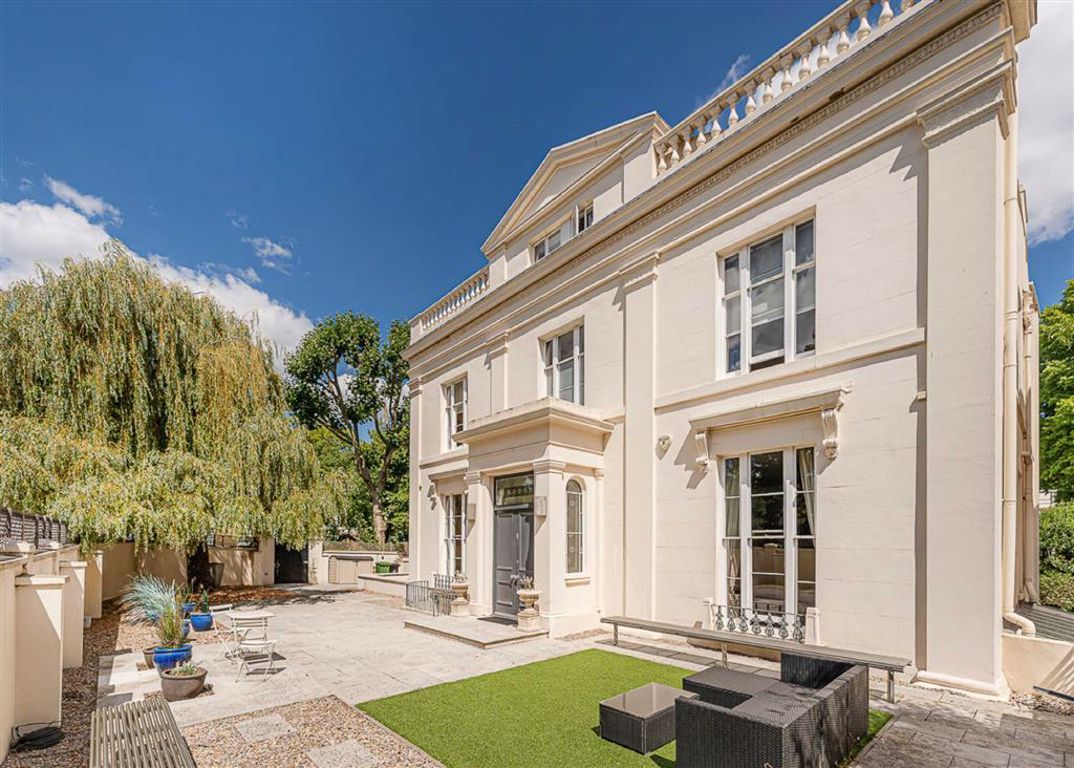 6 bed property for sale in Warwick Avenue, London W9 Zoopla