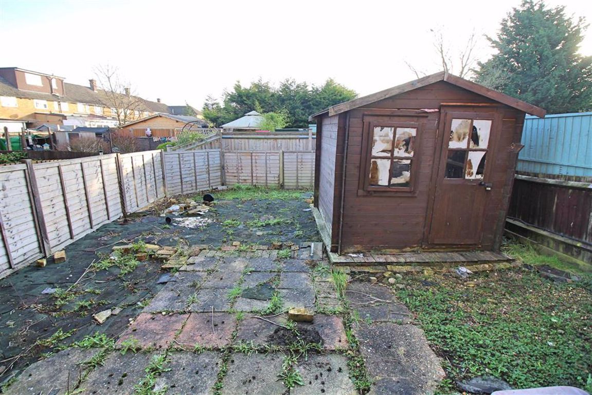 1 bed flat for sale in Tempsford Avenue, Borehamwood, Herts WD6 Zoopla