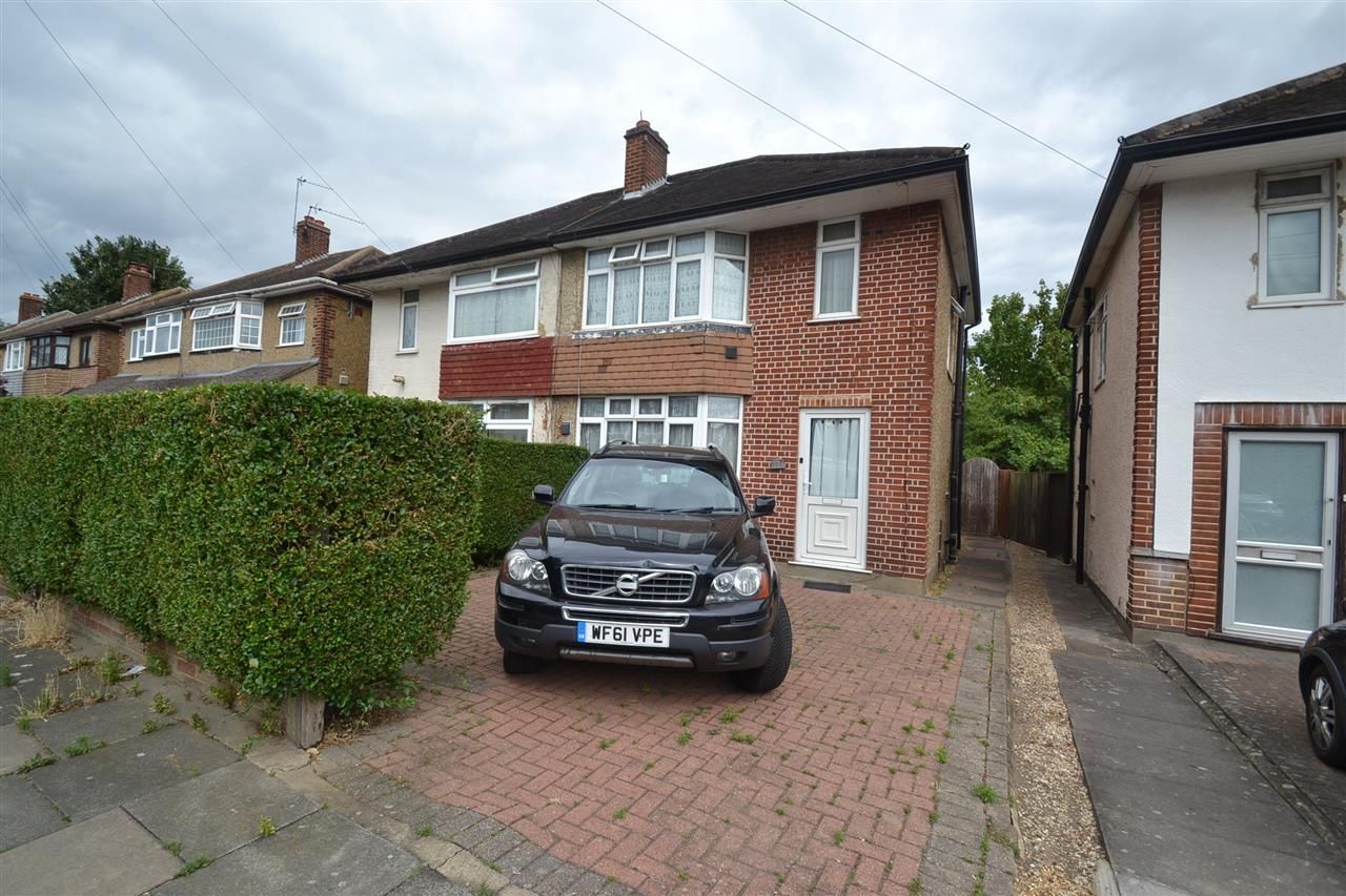 3 bed semidetached house for sale in West Road, Bedfont, Feltham TW14
