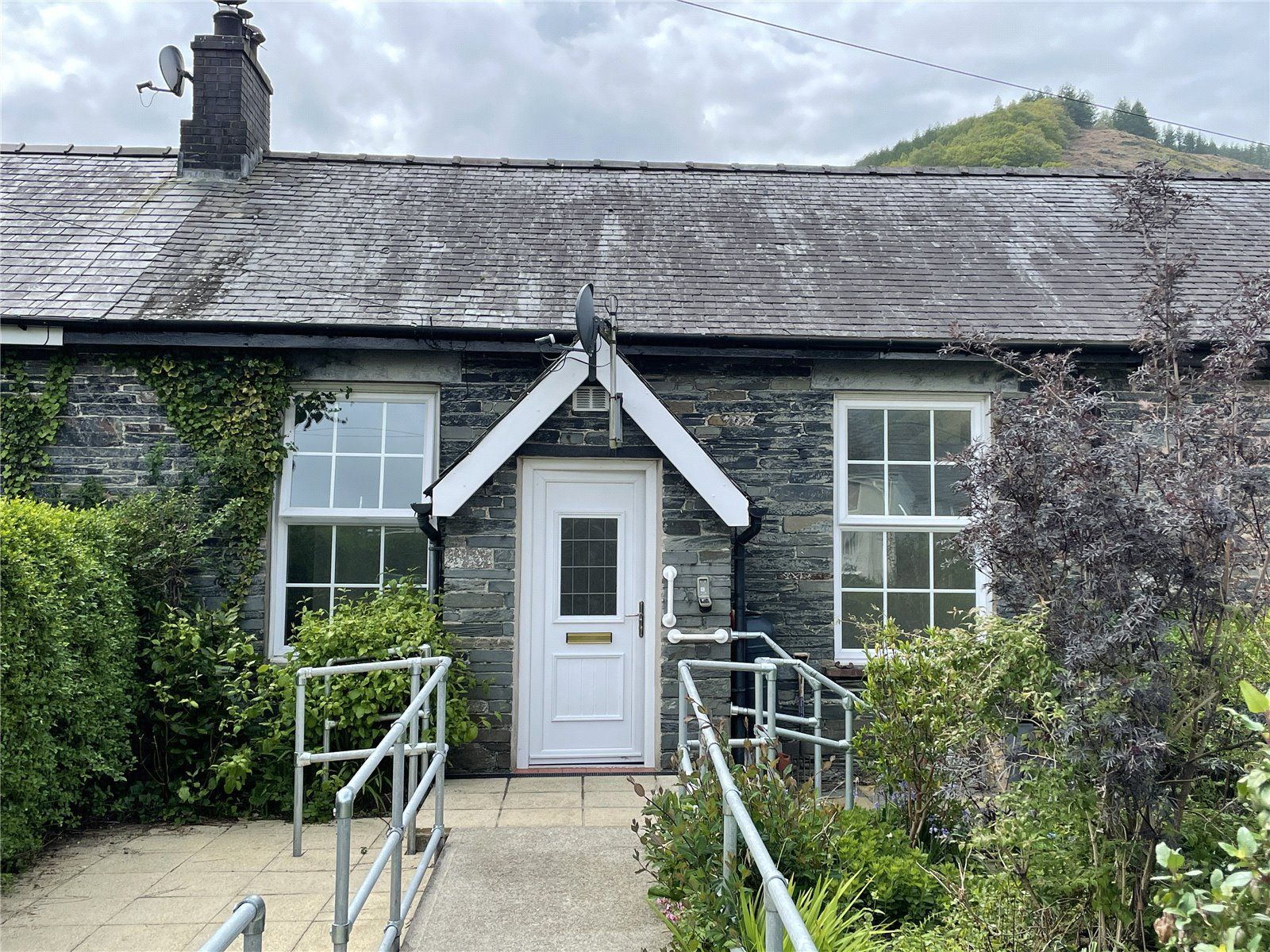2 bed terraced house for sale in Llanegryn Street, Abergynolwyn, Tywyn