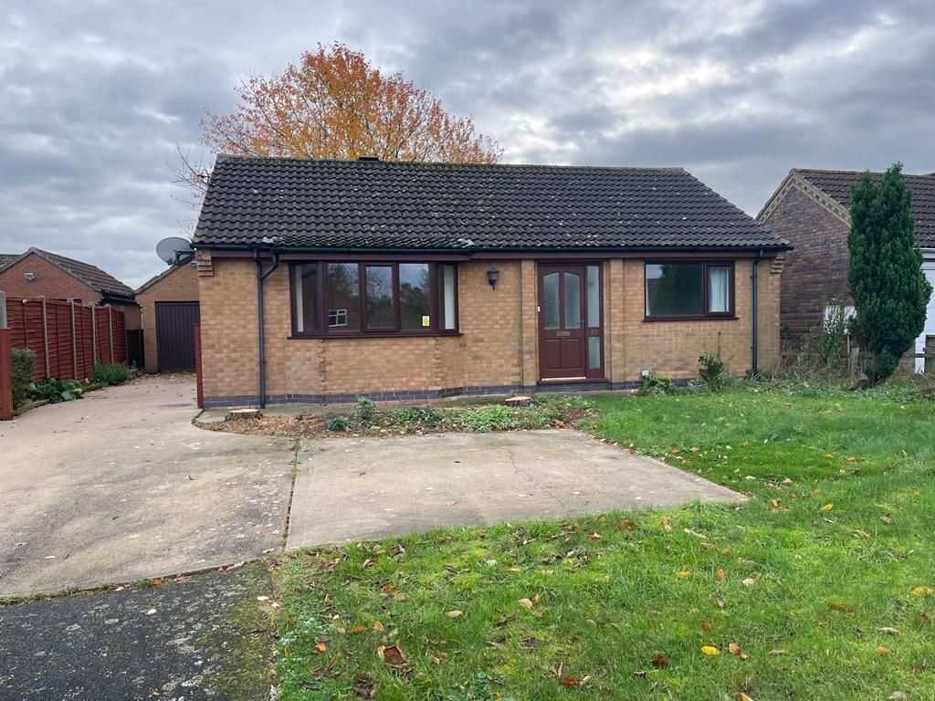 2 bed bungalow for sale in The Ridings, Market Rasen LN8 Zoopla