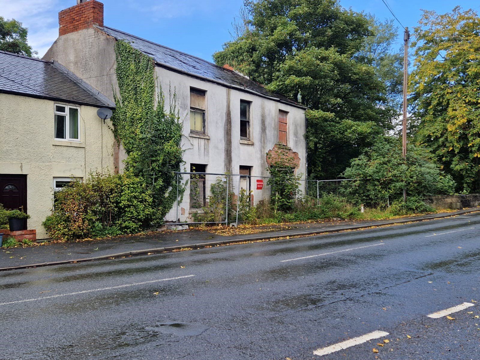 4 bed semidetached house for sale in Bridge End, Caergwrle, Wrexham