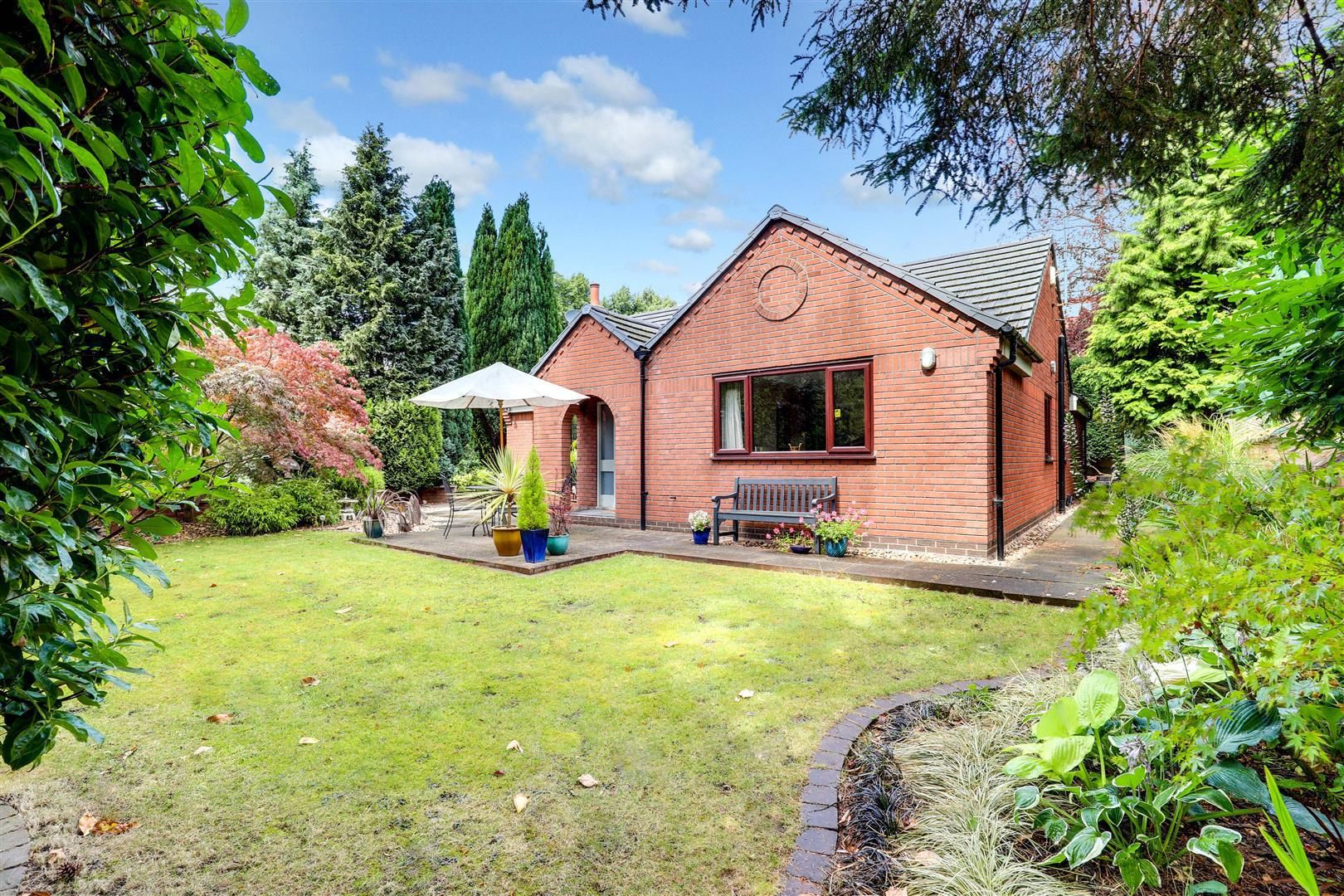 3 bed detached bungalow for sale in Redcliffe Road, Mapperley Park
