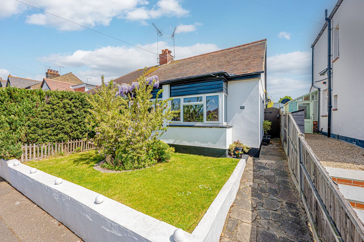 3 bed semidetached house for sale in Shoebury Road, SouthendOnSea
