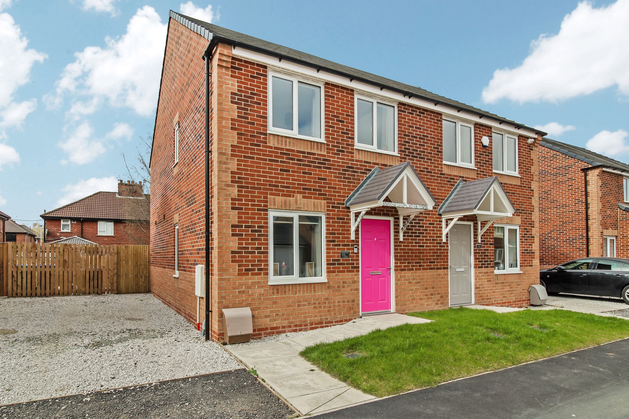 3 bed semidetached house for sale in Beaconsfield Road, Balderstone