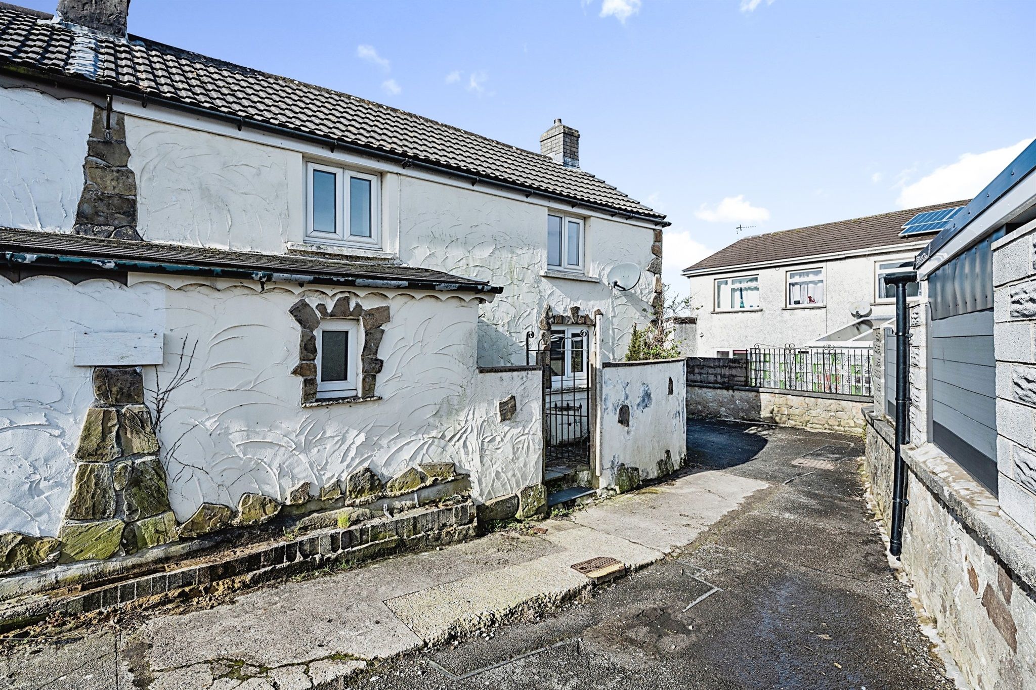 2 bed cottage for sale in Rees Row, Bryncethin, Bridgend CF32 Zoopla