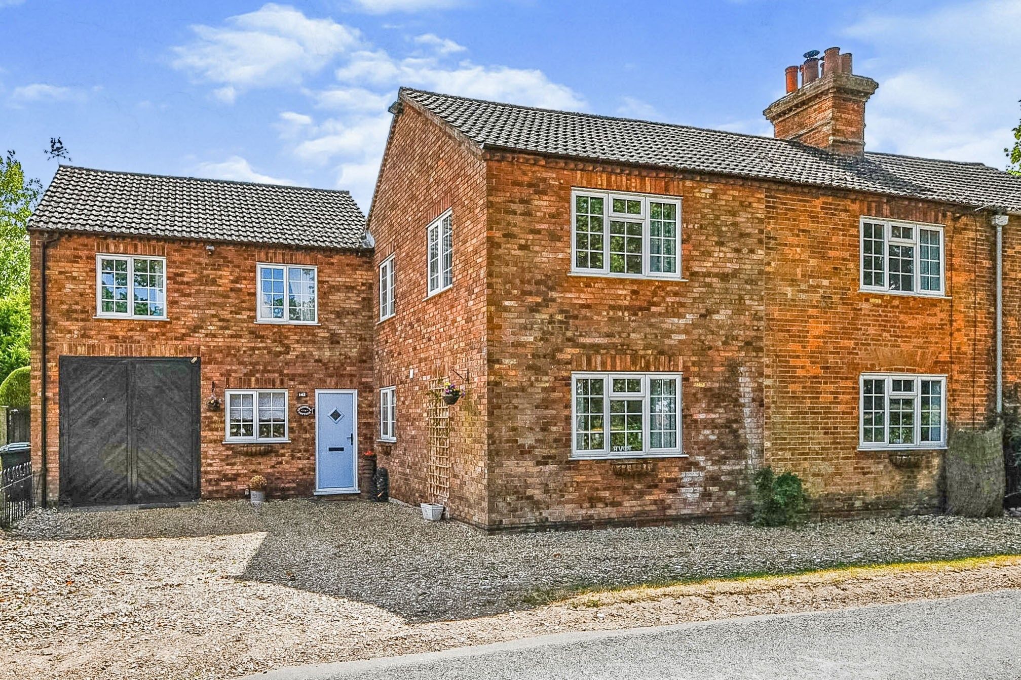 5 bed semidetached house for sale in Watlington Road, Runcton Holme