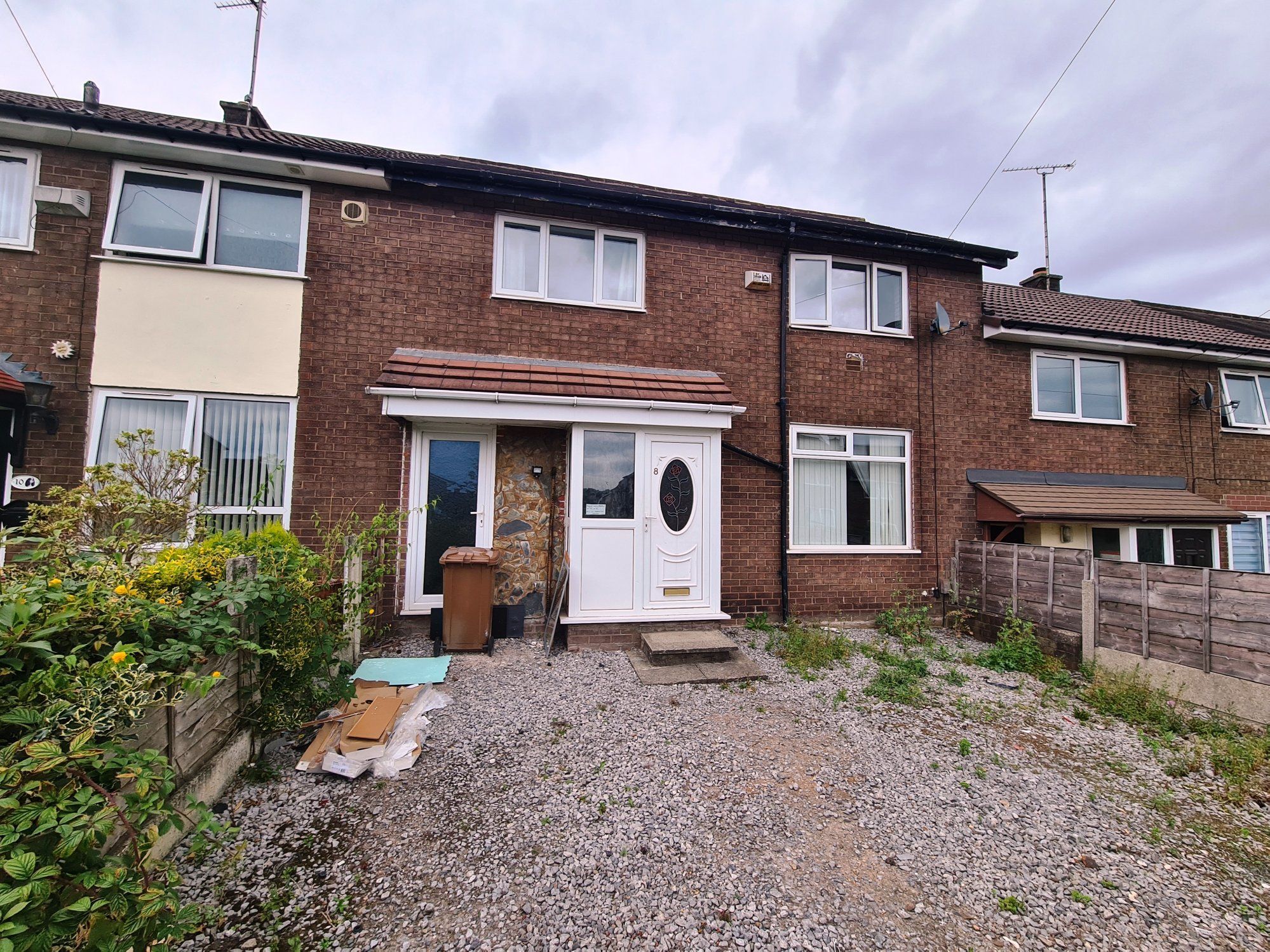 3 bed terraced house to rent in Braemar Grove, Heywood OL10 Zoopla