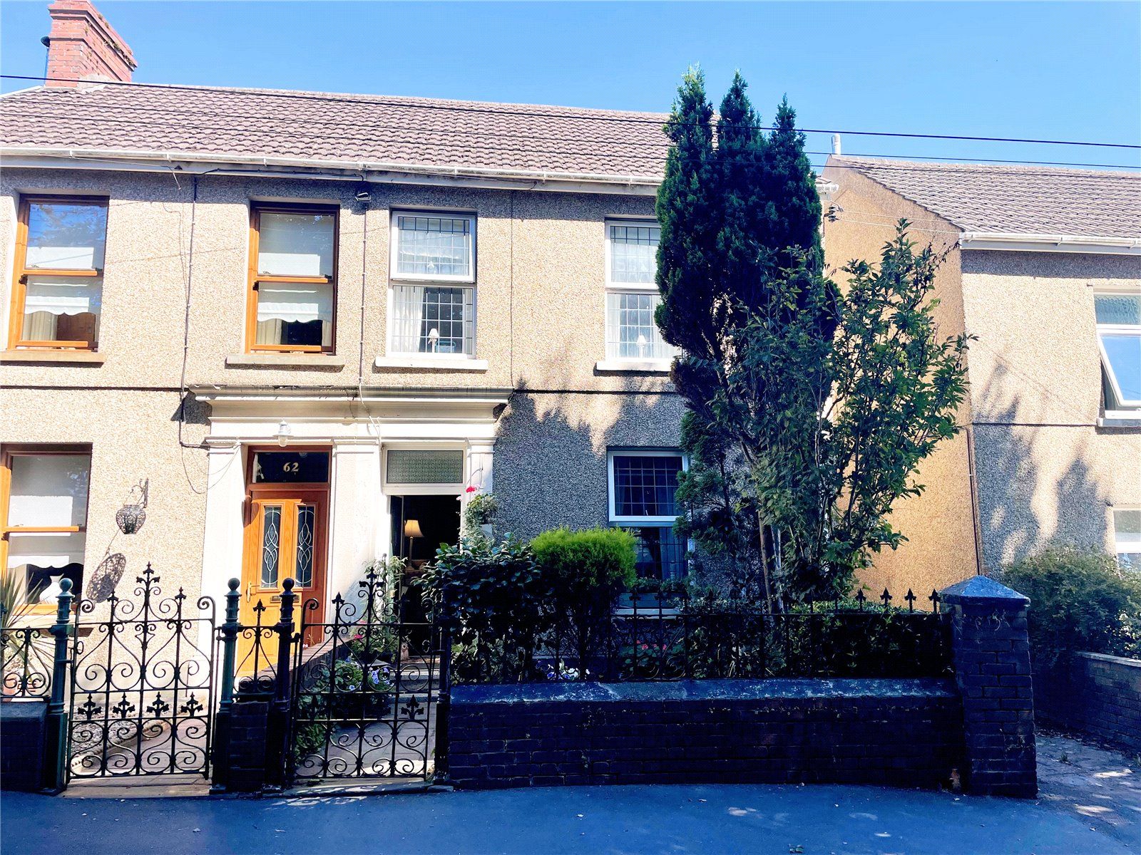 3 bed semidetached house for sale in Elkington Road, Burry Port