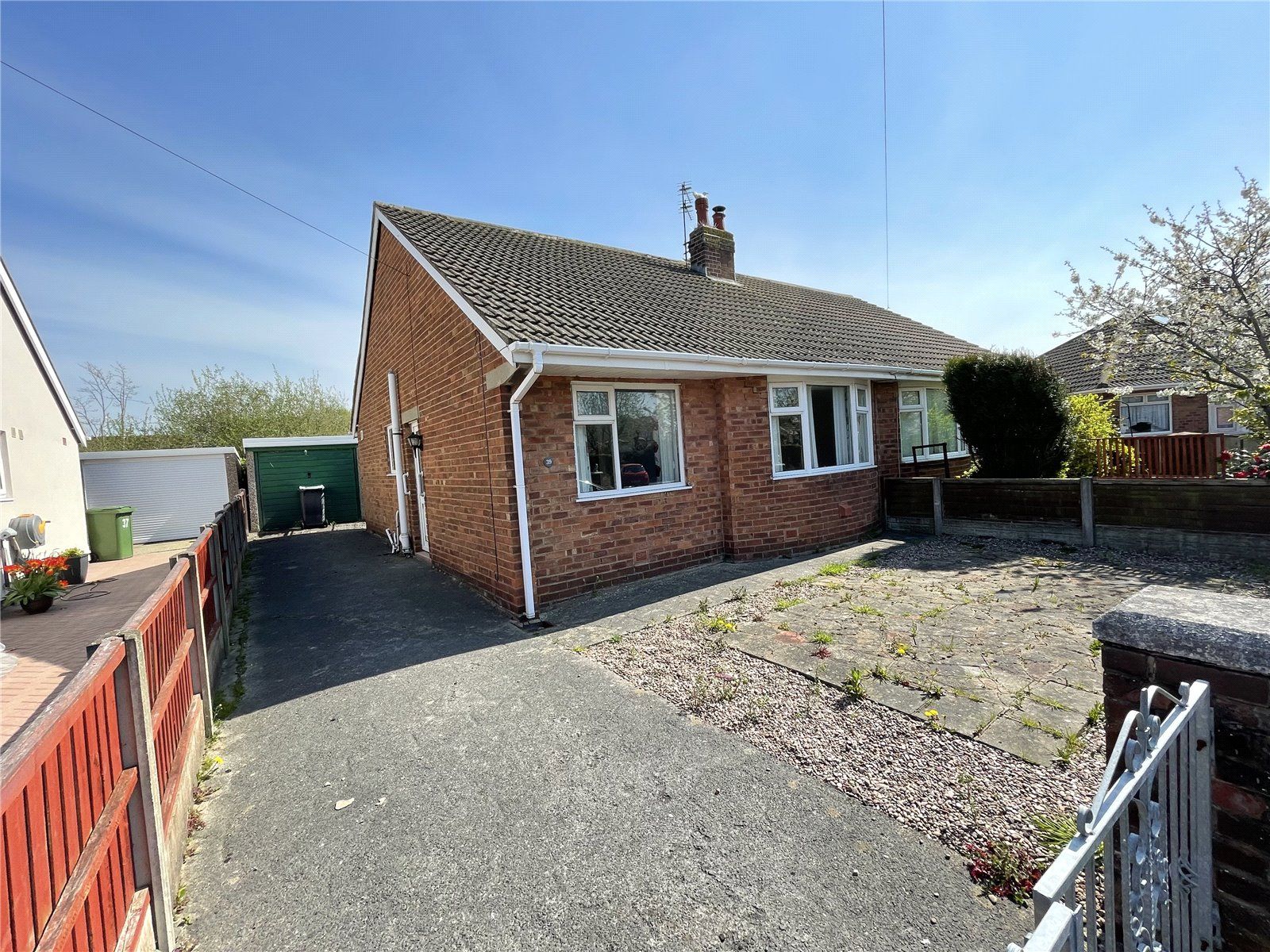2 bed bungalow for sale in Blenheim Drive, ThorntonCleveleys FY5 Zoopla
