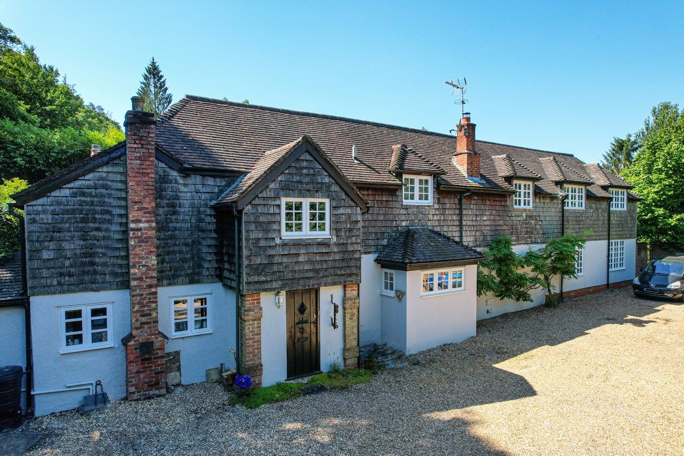 6 bed detached house for sale in Beacon Hill Road, Ewshot, Farnham GU10
