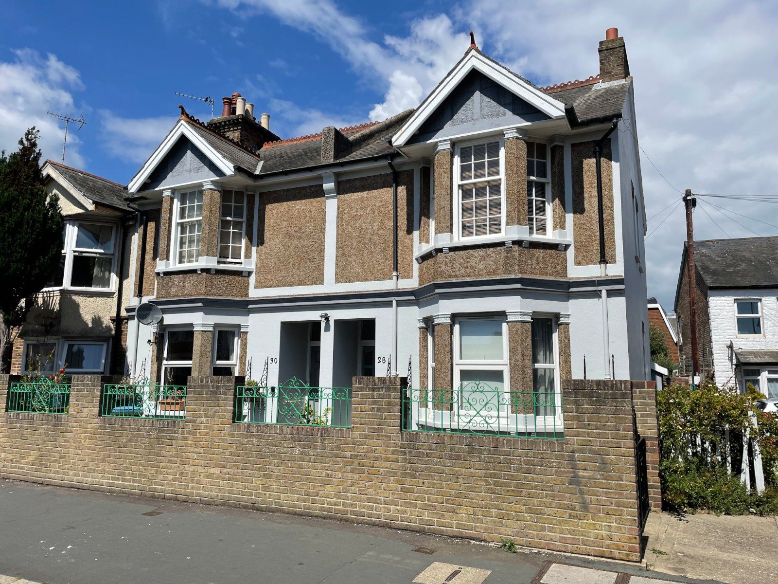 4 bed semidetached house for sale in Linden Road, Bognor Regis PO21