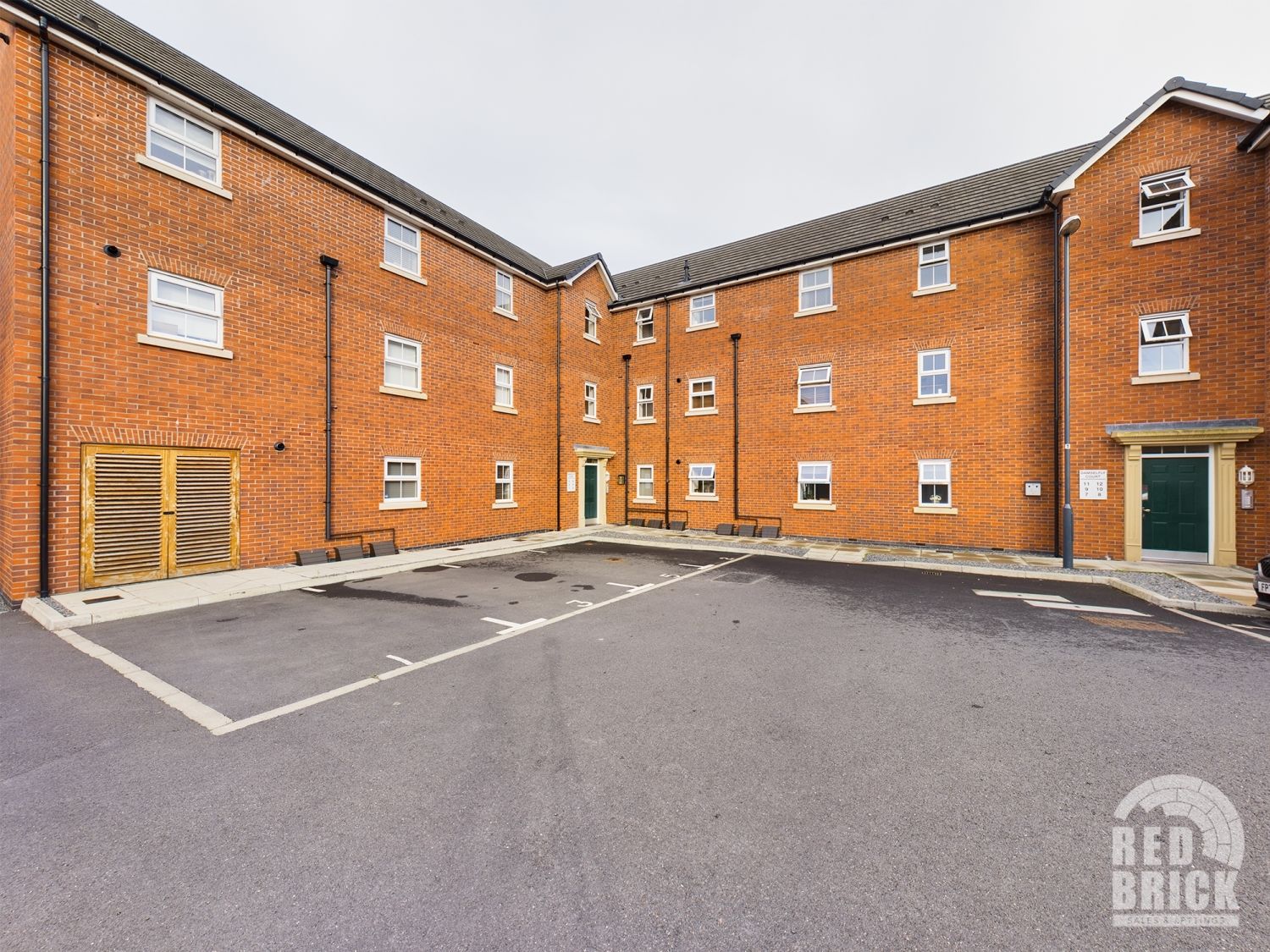 2 bed flat for sale in Damselfly Court, Nuneaton, Warwickshire CV10