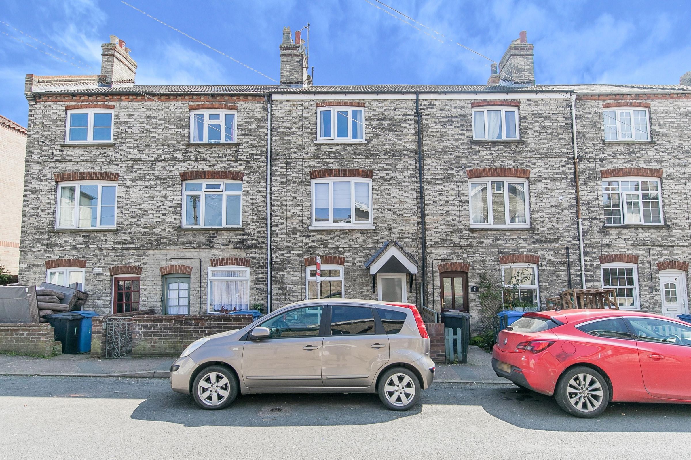 3 bed terraced house for sale in New Street, Sudbury, Suffolk CO10 Zoopla
