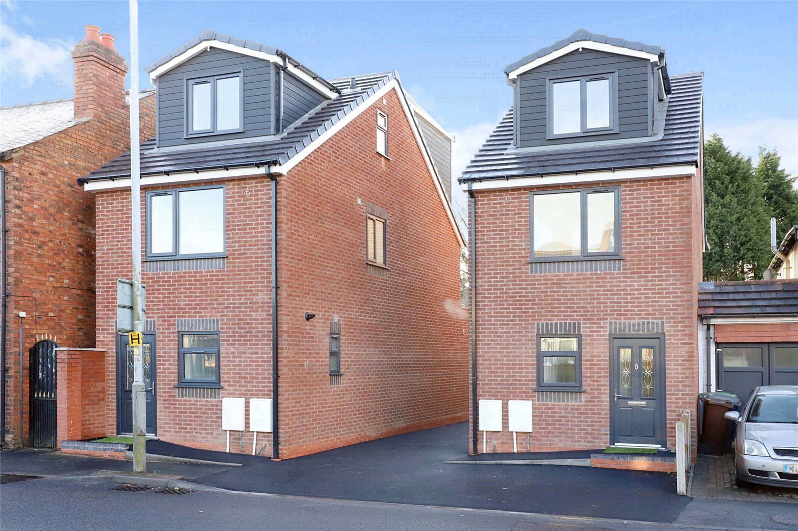 New home, 4 bed linkdetached house for sale in Coalway Road