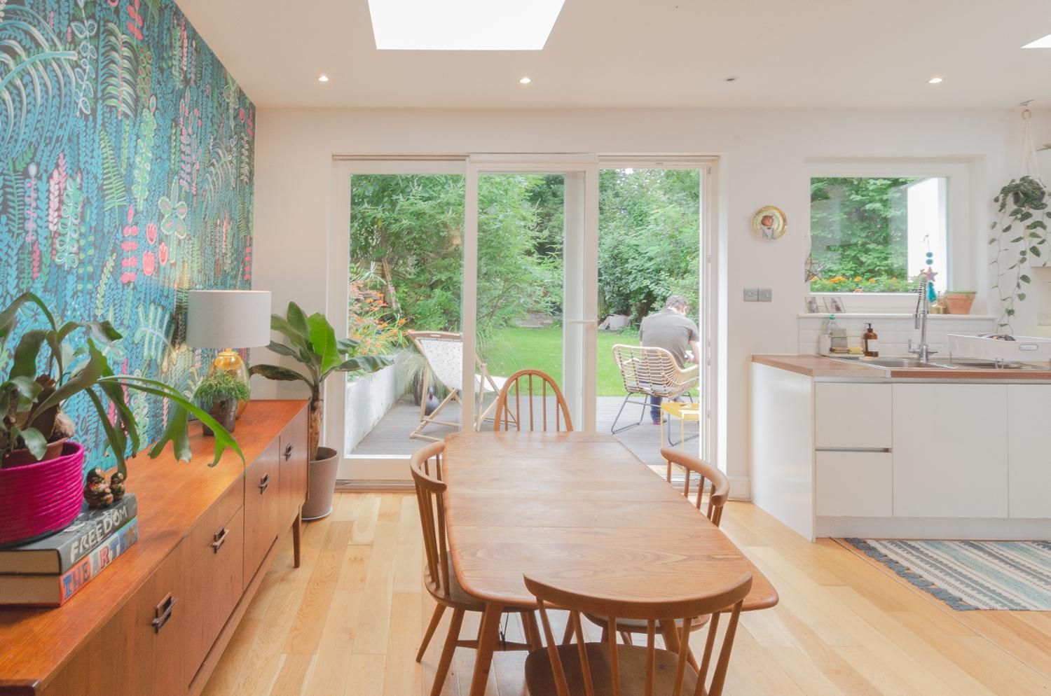 Wray Crescent, Stroud Grn N4  