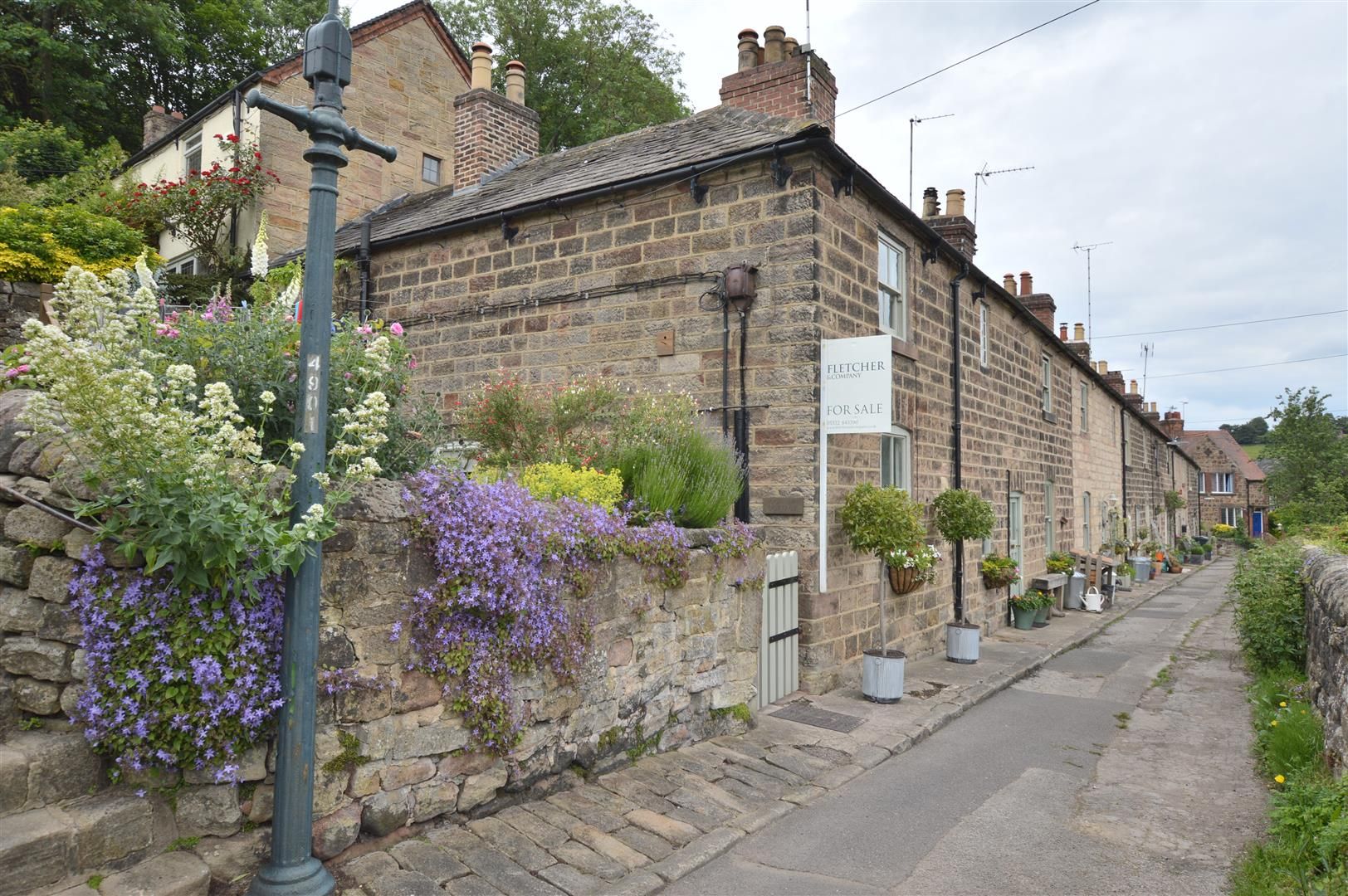 2 bed cottage for sale in Corner Cottage, Well Lane, Milford