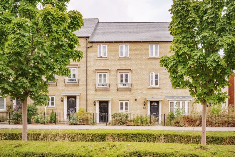 3 bed property for sale in Whitelands Way, Bicester OX26 Zoopla