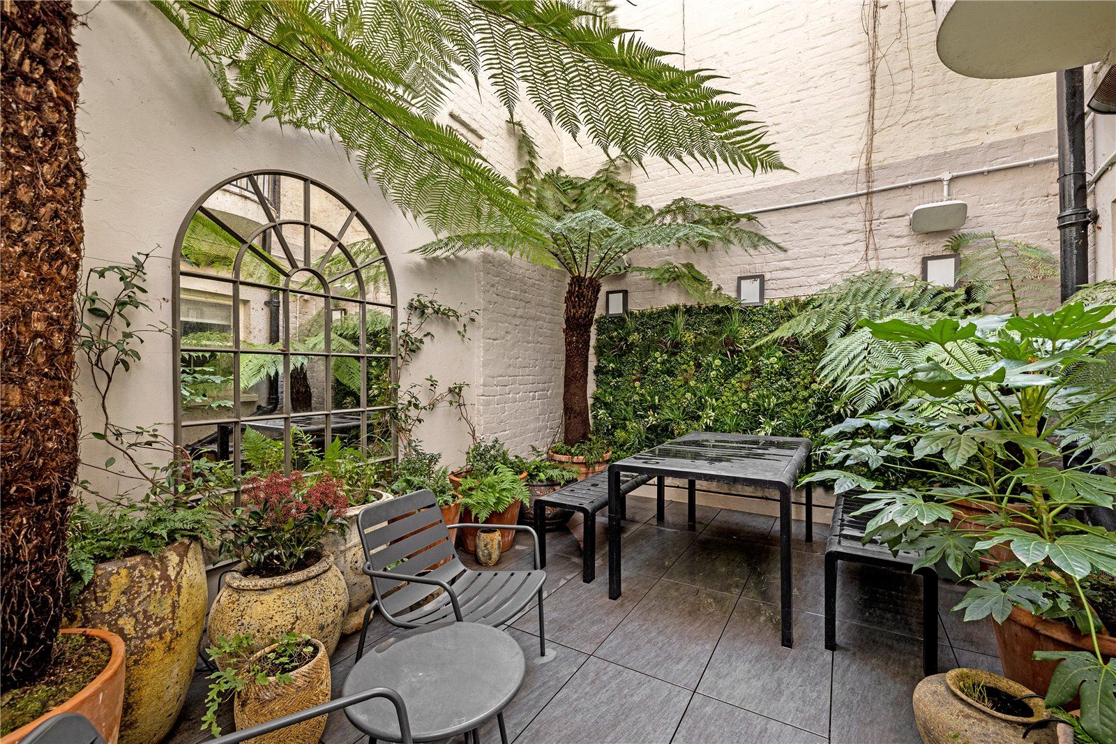 3 bed for sale in Connaught Square, Hyde Park, London W2