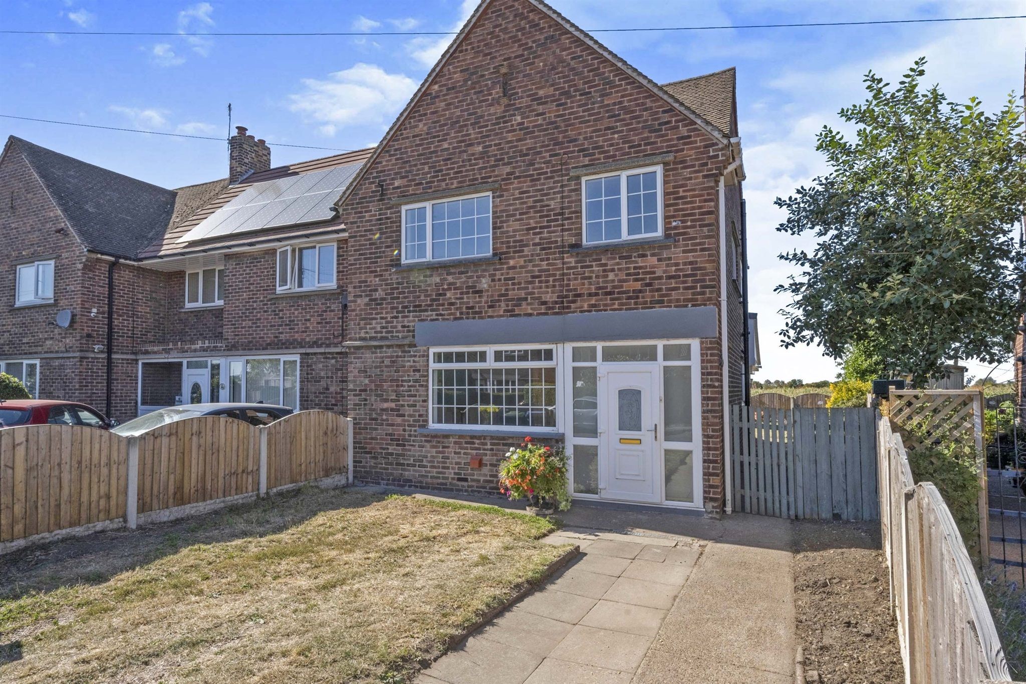 3 bed end terrace house for sale in Coronation Avenue, Misson