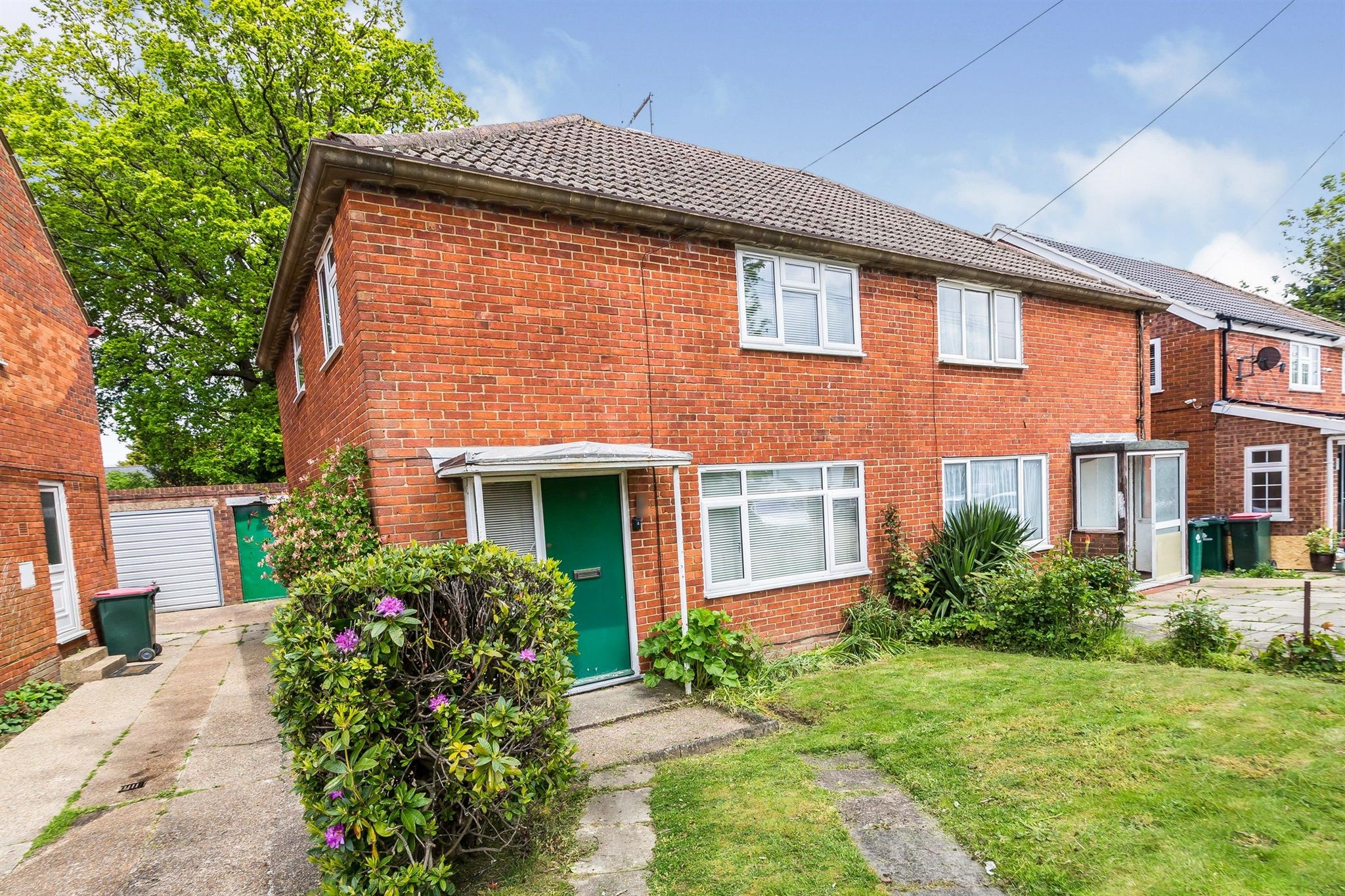 Short Close, Crawley RH11  