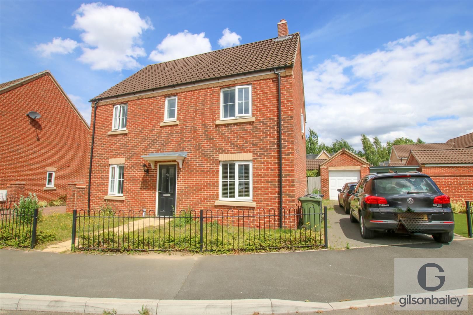 4 bed detached house for sale in Almond Drive, Cringleford, Norwich NR4
