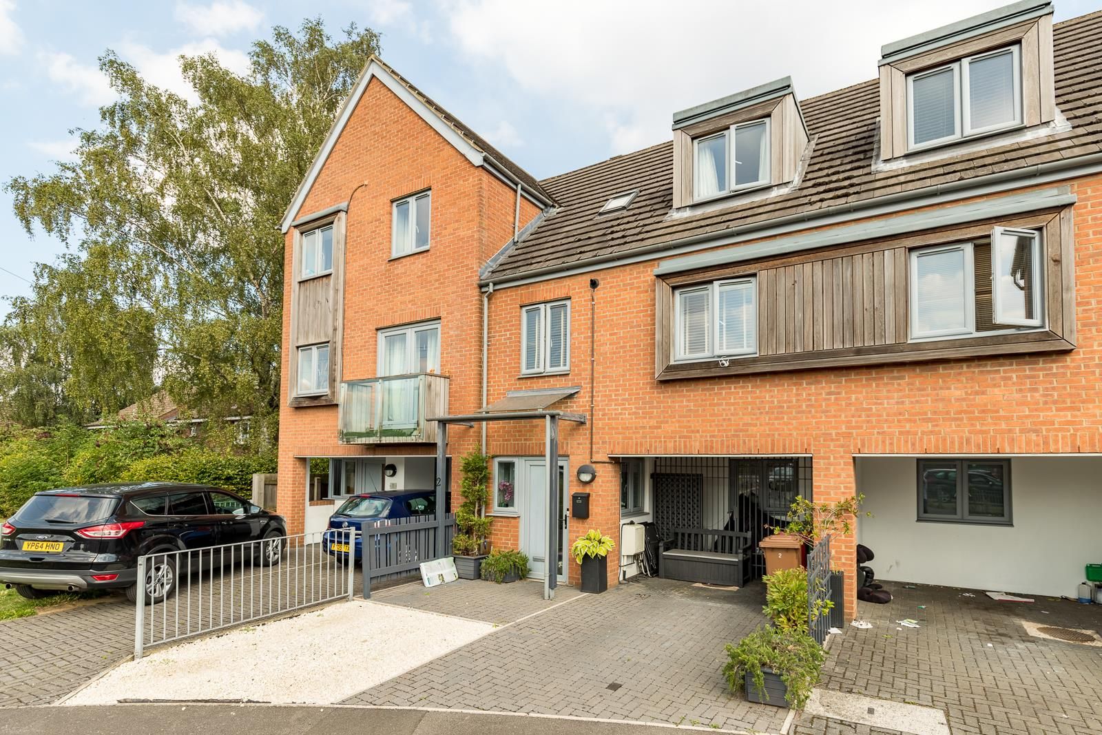 4 bed terraced house for sale in St. Catherines Mews, Scunthorpe DN16