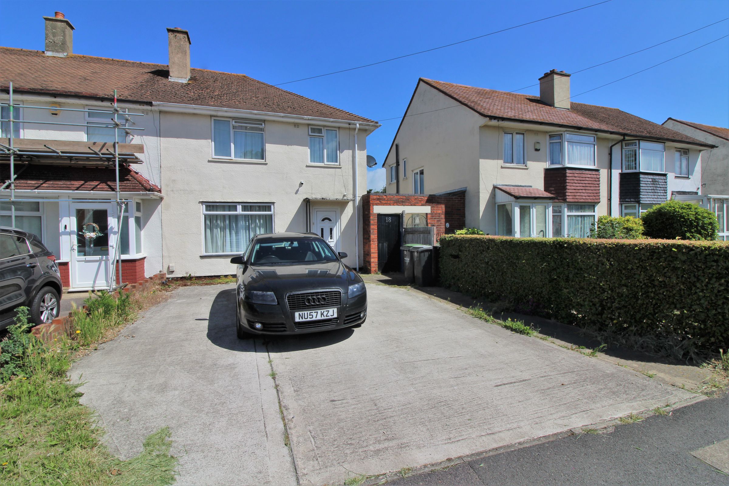 3 bed end terrace house for sale in Brookers Lane, Bridgemary, Gosport