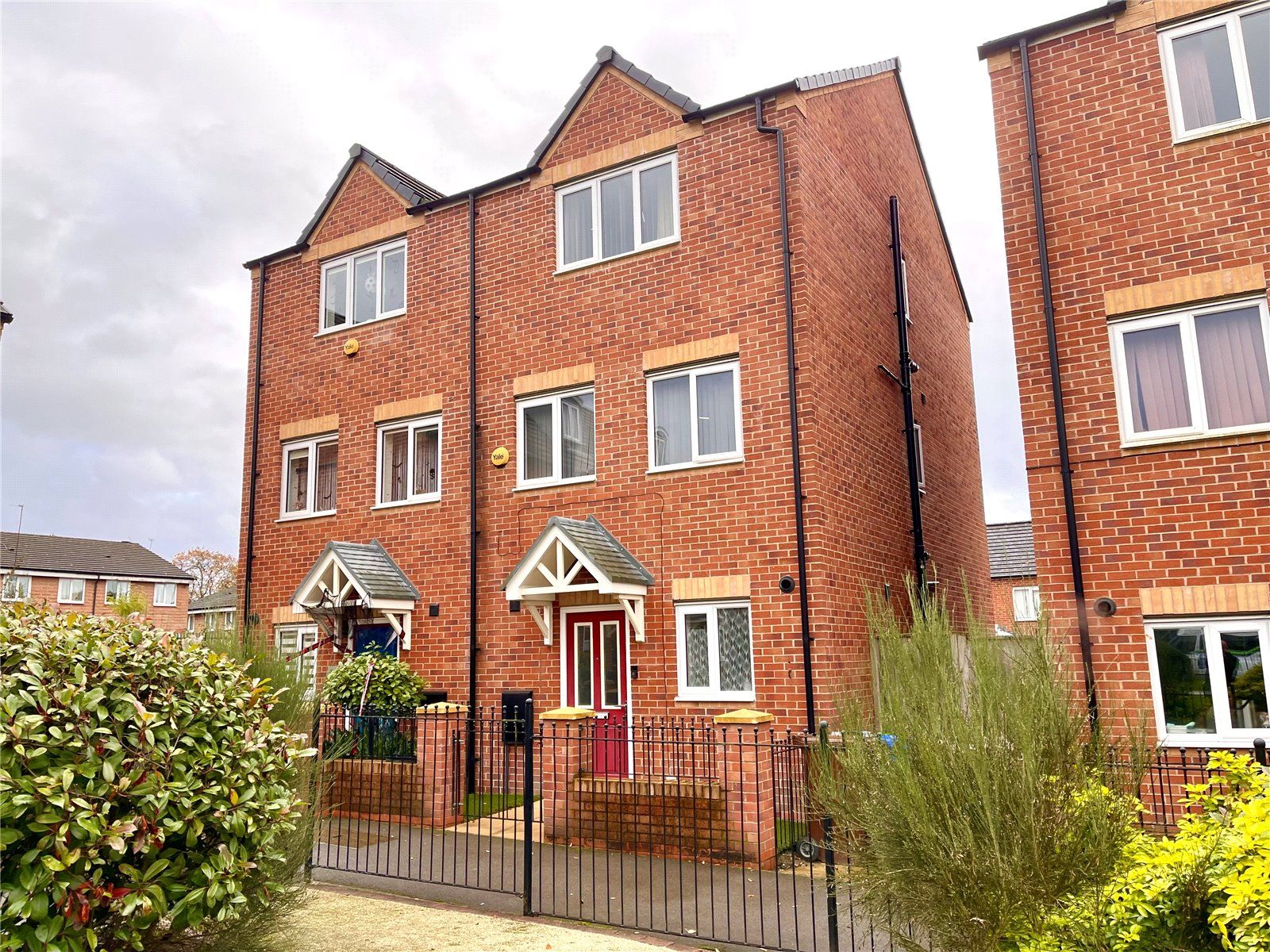 4 bed semidetached house for sale in Hexagon Close, Manchester M9 Zoopla