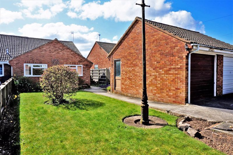 2 bed semidetached bungalow for sale in Charlton Road, Creech