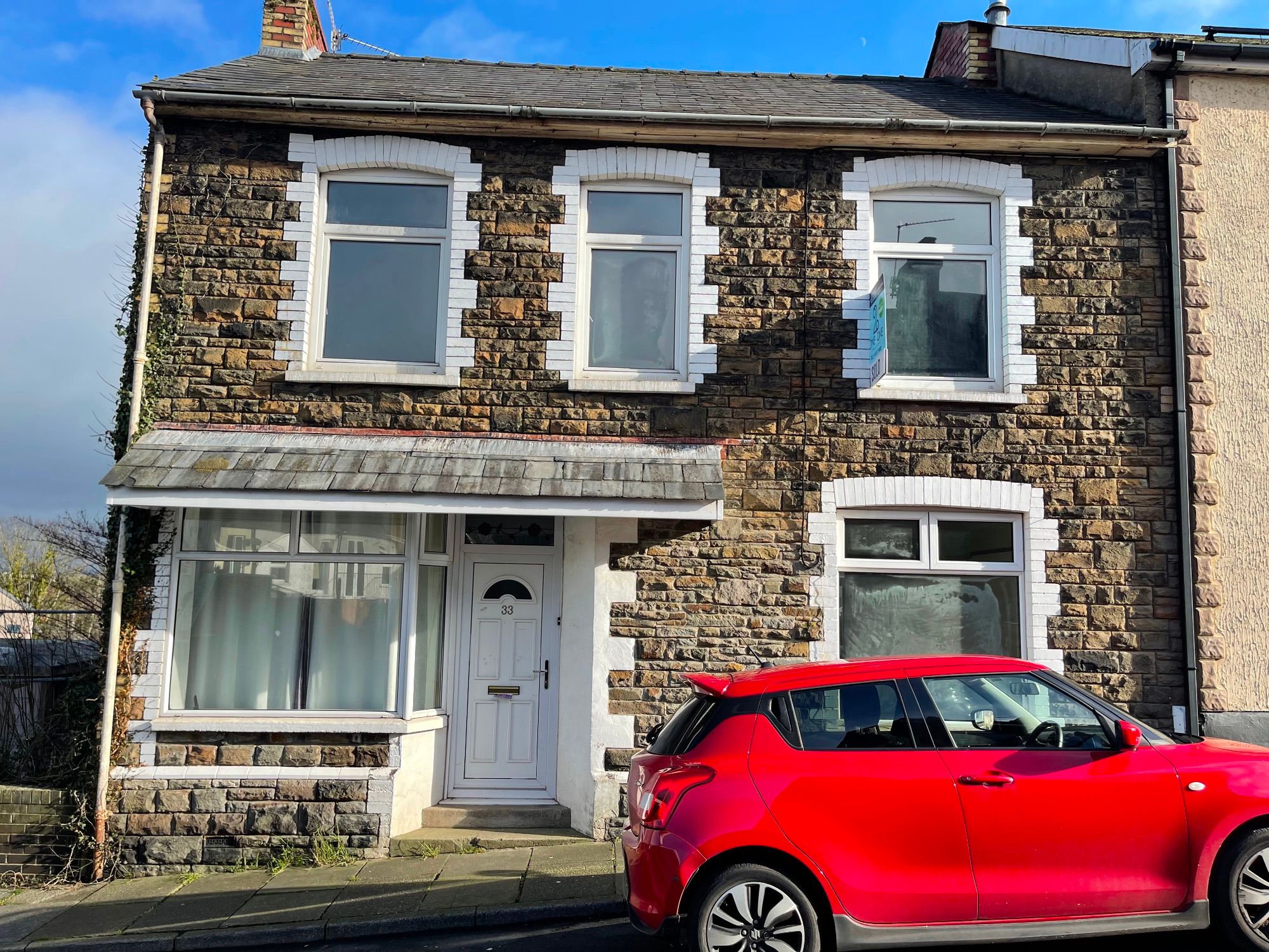 3 bed end terrace house for sale in Windsor Road, Griffithstown