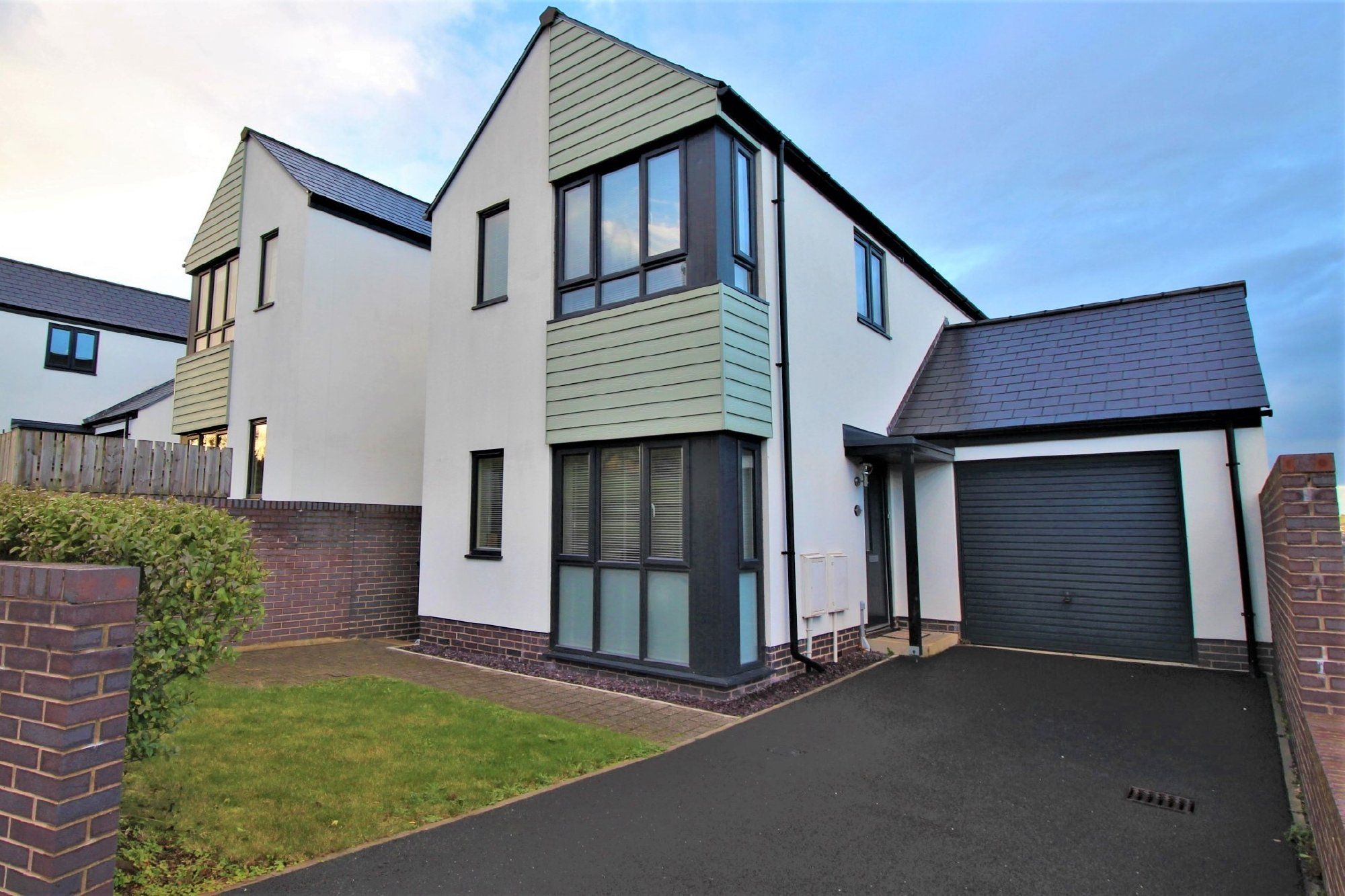 4 bed detached house for sale in Hollyhock Way, White Rock, Paignton TQ4 Zoopla