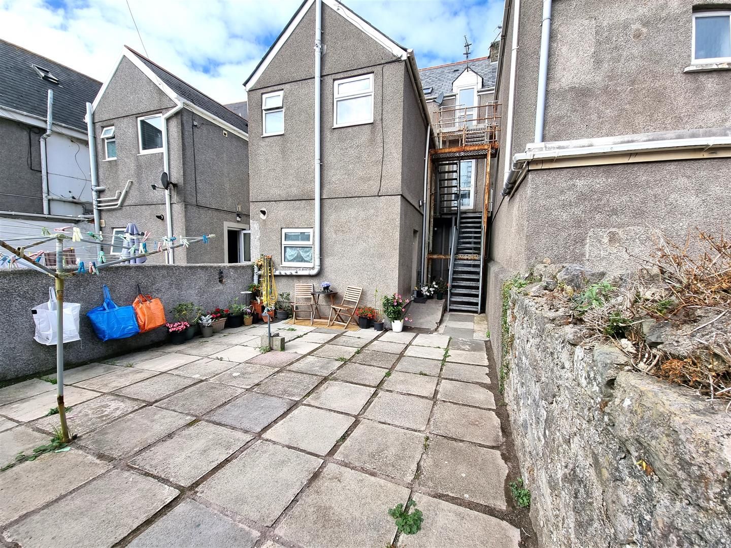 2 bed to rent in Mary Street, Porthcawl CF36 Zoopla