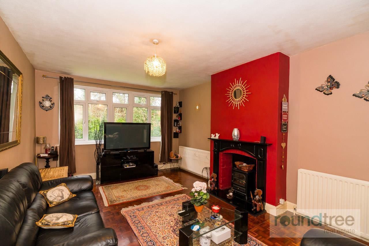 Buckingham Court, Watford Way, Hendon NW4