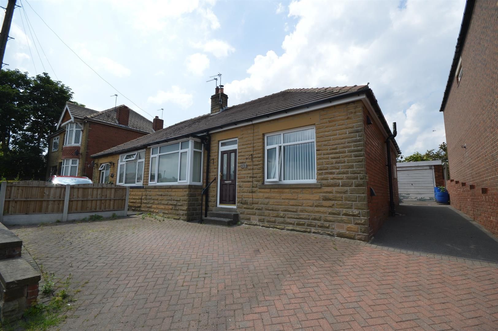 2 bed semidetached house for sale in Leeds Road, Dewsbury WF12 Zoopla