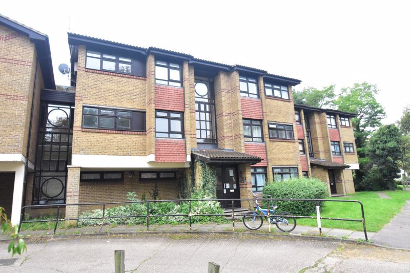 2 bed flat for sale in Playford Square, Vincent Road, Luton LU4 Zoopla