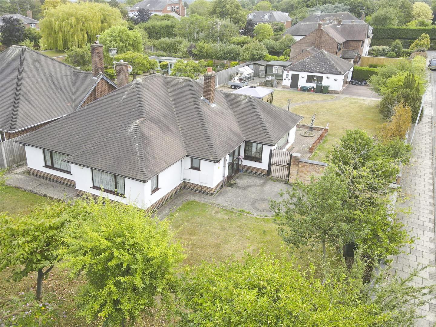 2 bed detached bungalow for sale in Sutherland Drive, West Bridgford, Nottingham NG2 Zoopla