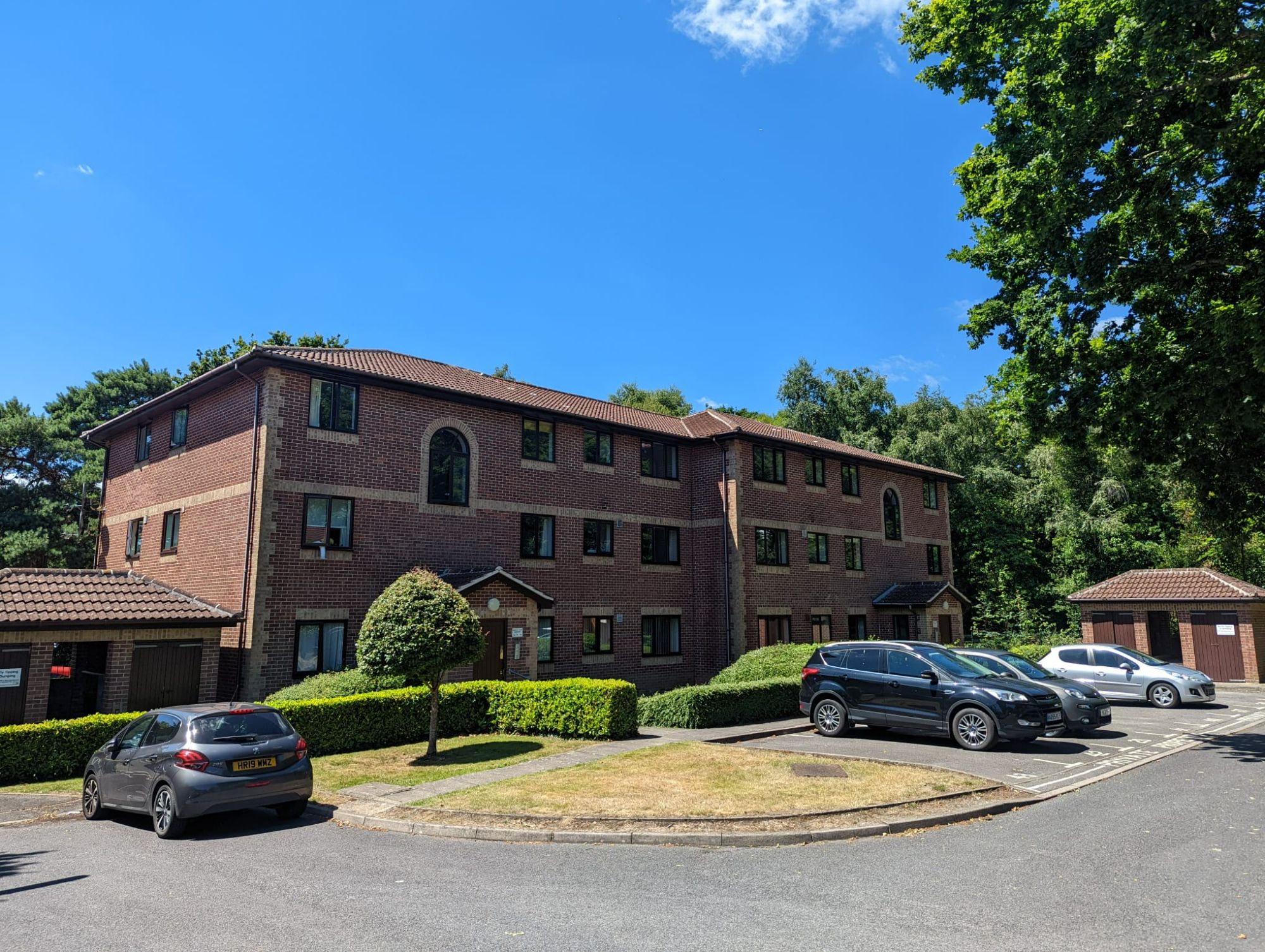 1 bed flat for sale in Barrow Down Gardens, Southampton SO19 Zoopla