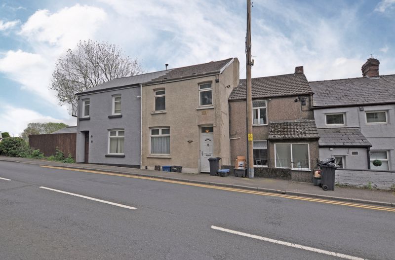 2 bed terraced house for sale in Period Cottage, Cefn Road, Rogerstone