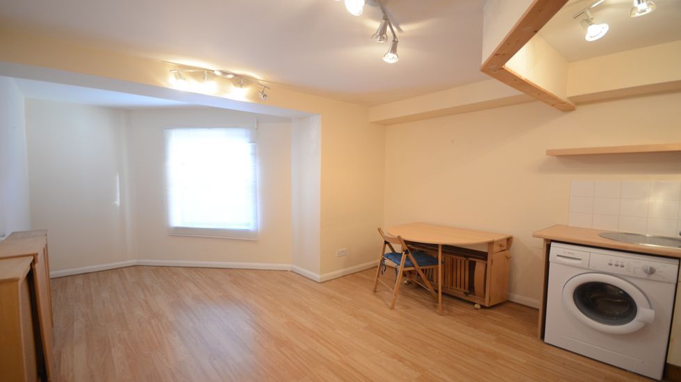 1 bed flat to rent in Norfolk Road, Maidenhead SL6 Zoopla